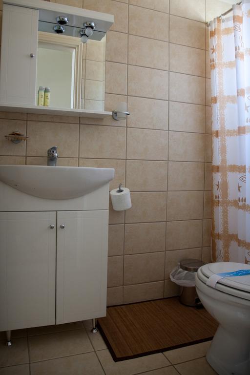 Sea View Suite Метана Екстер'єр фото
