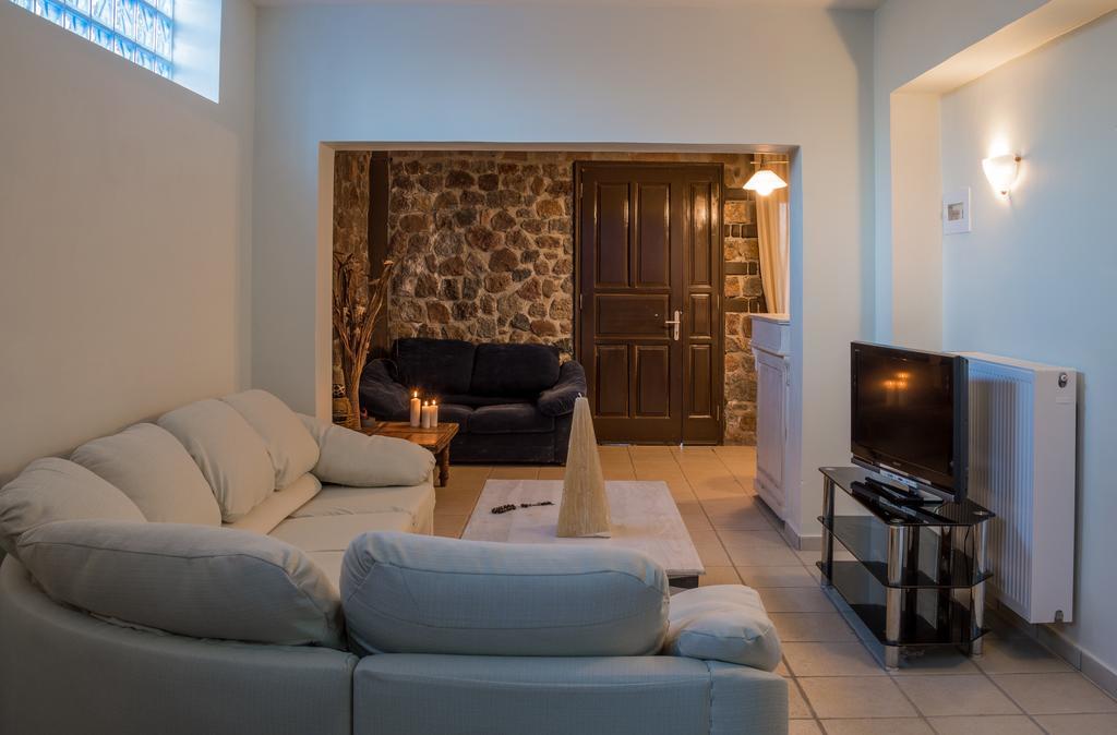 Sea View Suite Метана Екстер'єр фото