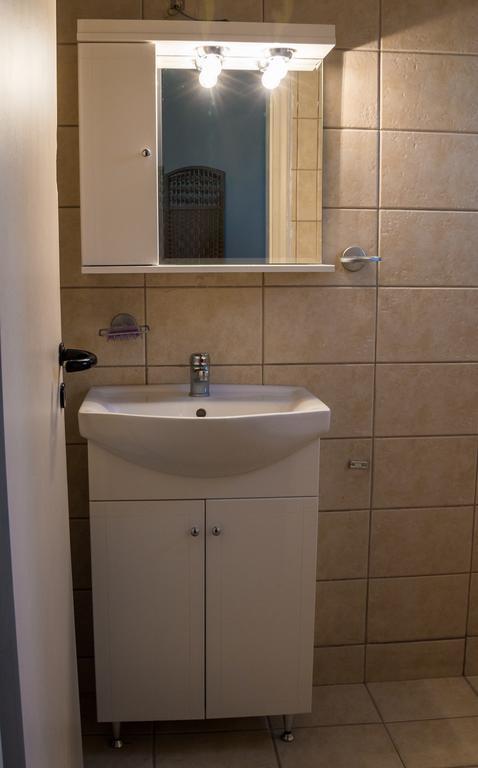 Sea View Suite Метана Екстер'єр фото